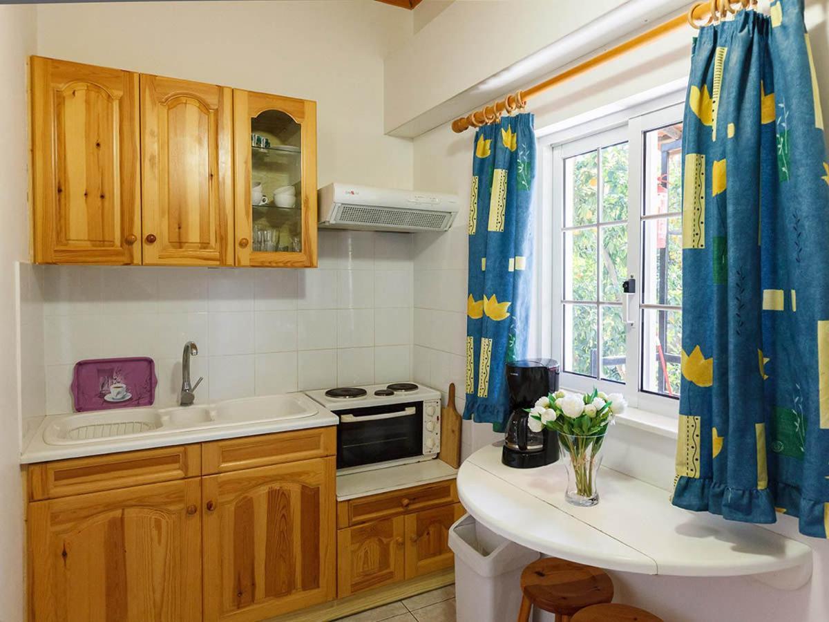 Cottonclub Villas Толон Экстерьер фото