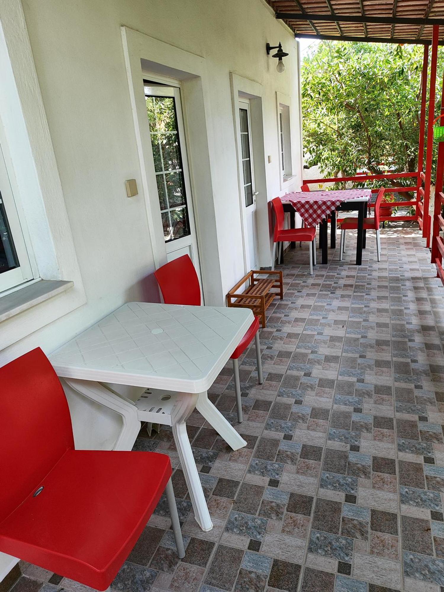 Cottonclub Villas Толон Экстерьер фото