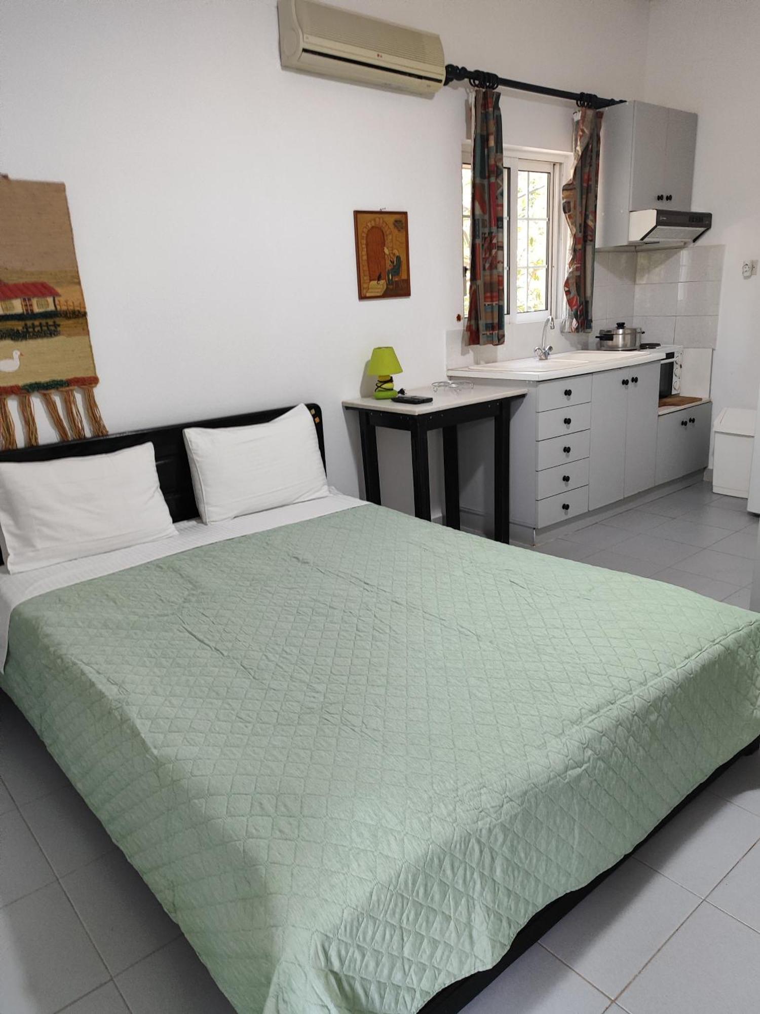 Cottonclub Villas Толон Экстерьер фото